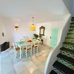 Patio Alcornocal By Residea Εστεπόνα