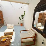 Patio Alcornocal By Residea