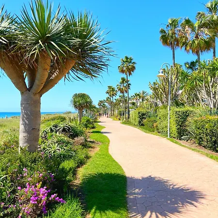 Patio Alcornocal By Residea Apartman Estepona