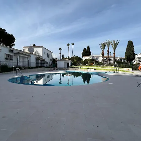 Patio Alcornocal By Residea Estepona