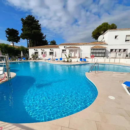 Patio Alcornocal By Residea Apartment *
