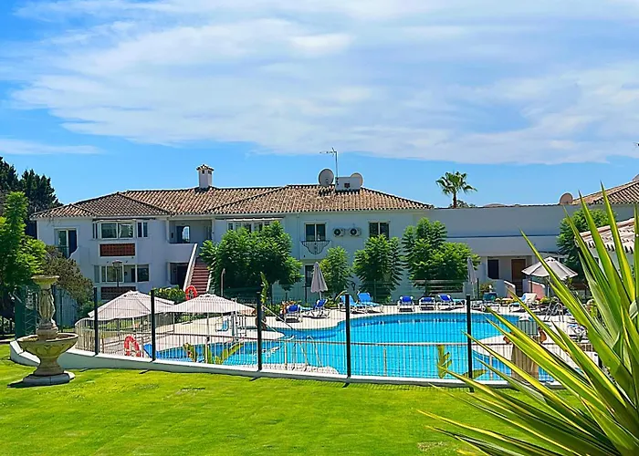 Patio Alcornocal By Residea Διαμέρισμα