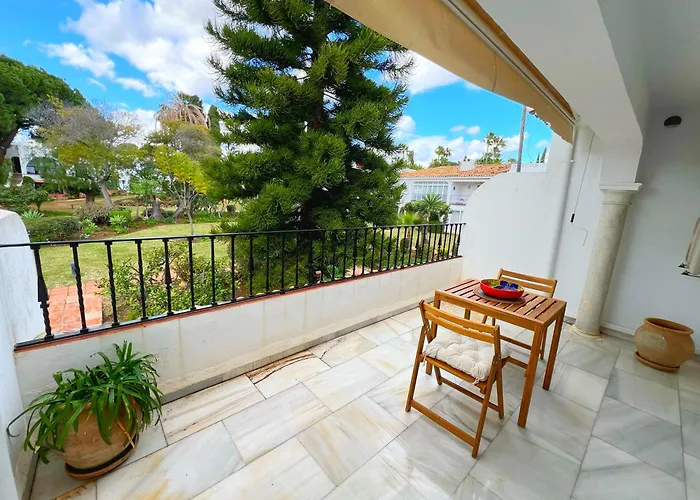 Patio Alcornocal By Residea Appartement